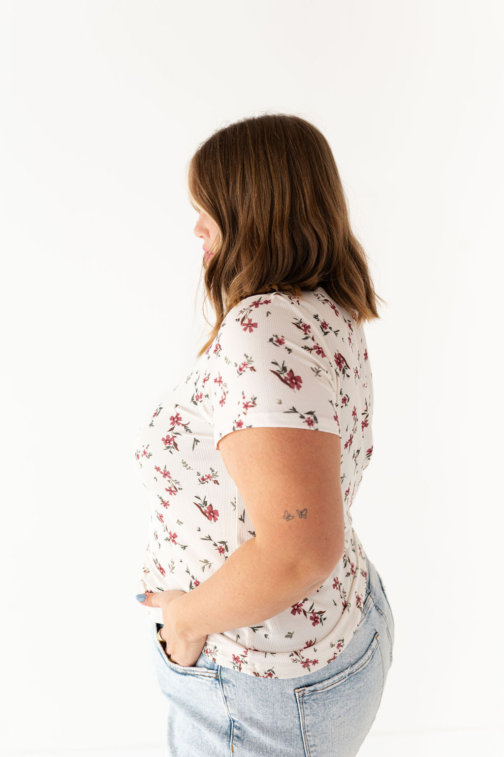 Heather Floral Ribbed Tee in Cherrywood