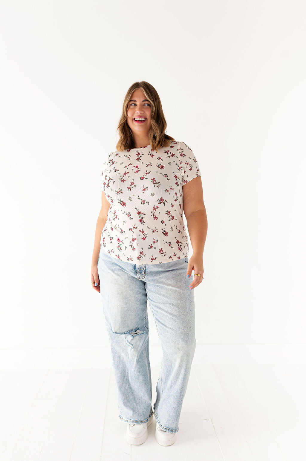 Heather Floral Ribbed Tee in Cherrywood