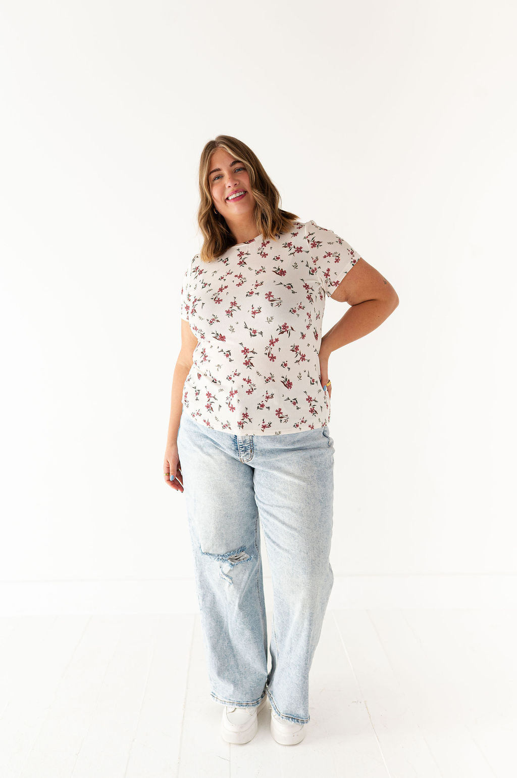 Heather Floral Ribbed Tee in Cherrywood
